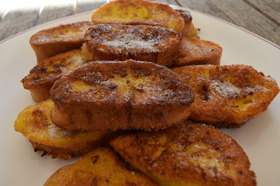 Sinnvolle Verwertung von alten Brötchen: Das Rezept für "Arme Ritter"