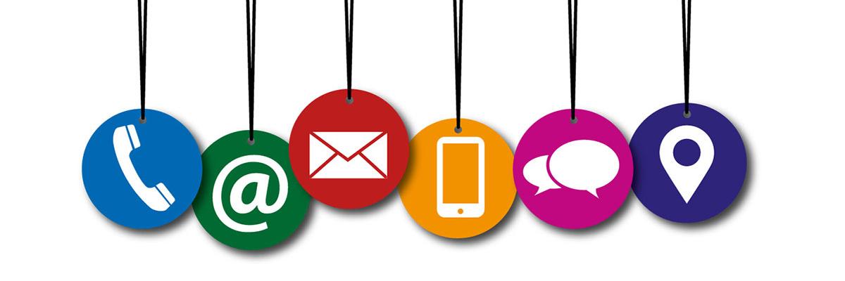 Verschiedene Symbole für Kontaktaufnahme per E-Mail, Telefon, vor Ort